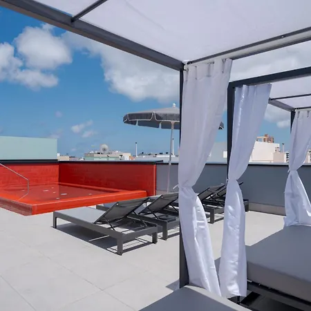 Otel Livvo La Escarlata