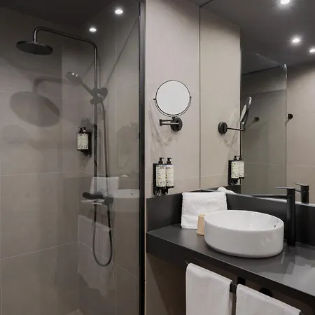 Otel Livvo La Escarlata