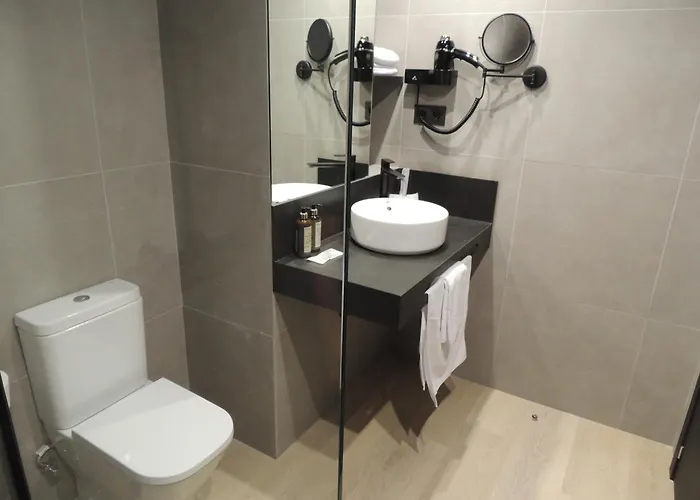 Livvo La Escarlata 라스팔마스