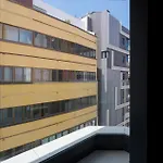 Livvo La Escarlata