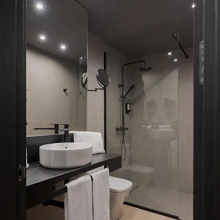 מלון Livvo La Escarlata