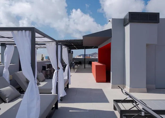 Hotel Livvo La Escarlata