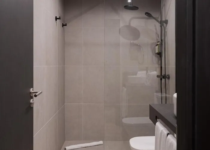 Livvo La Escarlata Ξενοδοχείο 4*