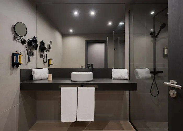 Ξενοδοχείο Livvo La Escarlata 4*