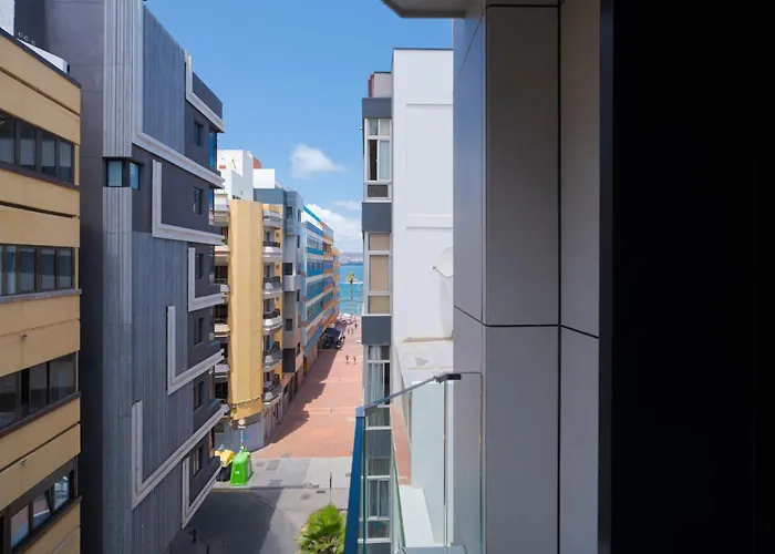 Livvo La Escarlata Λας Πάλμας ντε Γκραν Κανάρια